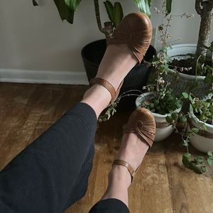 New Balance Comfy Flats